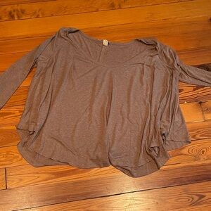 Brown Flowy Free People 3/4 sleeve Top